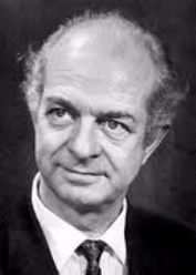 Former ACS President Linus Pauling