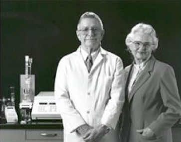 Photograph of Clifford and Kitty Hach