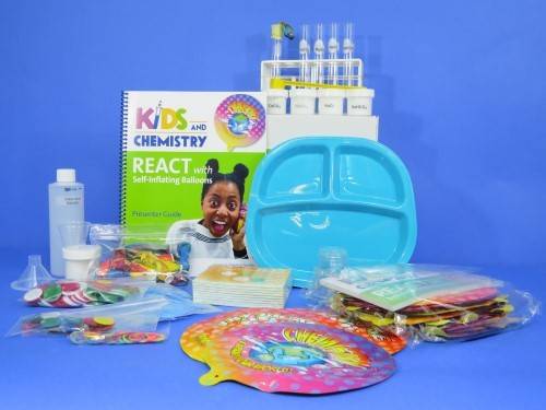Kids & Chemistry React with Self-Inflacting Balloons Kit