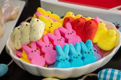 A bowl with Peeps flavored marshmallow bunnies and chicks