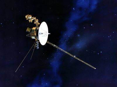 Artist’s concept of Voyager 2 space probe, which uses plutonium-238 for in-flight power. 