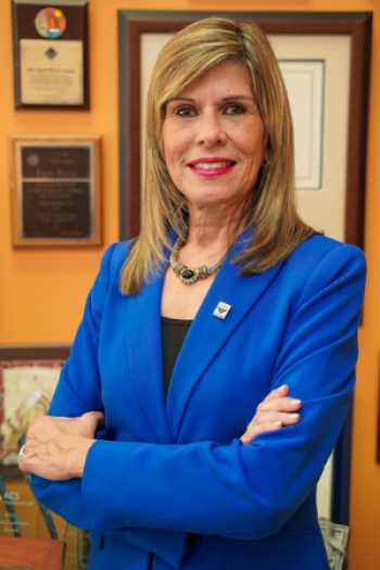 Dr. Ingrid Montes-González, Professor, University of Puerto Rico, Río Piedras