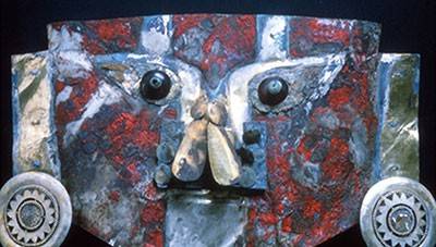 1,000 year old Peruvian mask